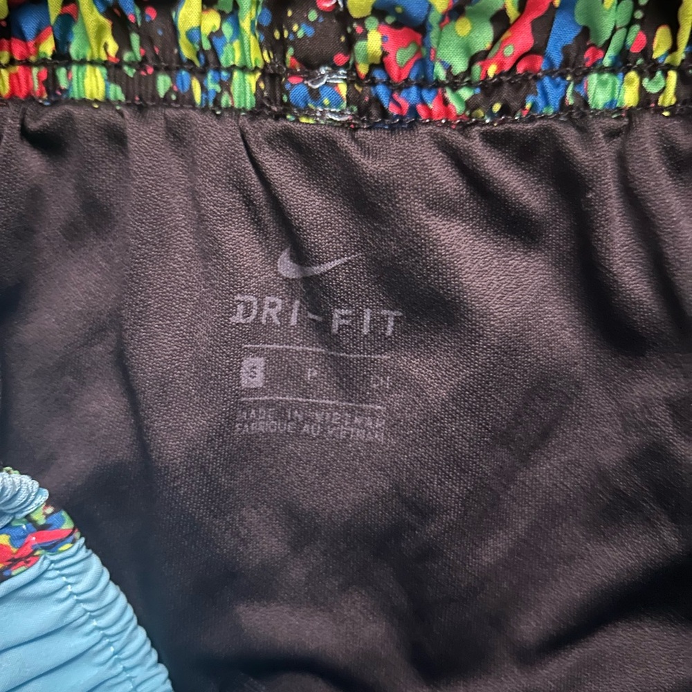 Nike Dri-Fit Shorts - Picture 2 of 2